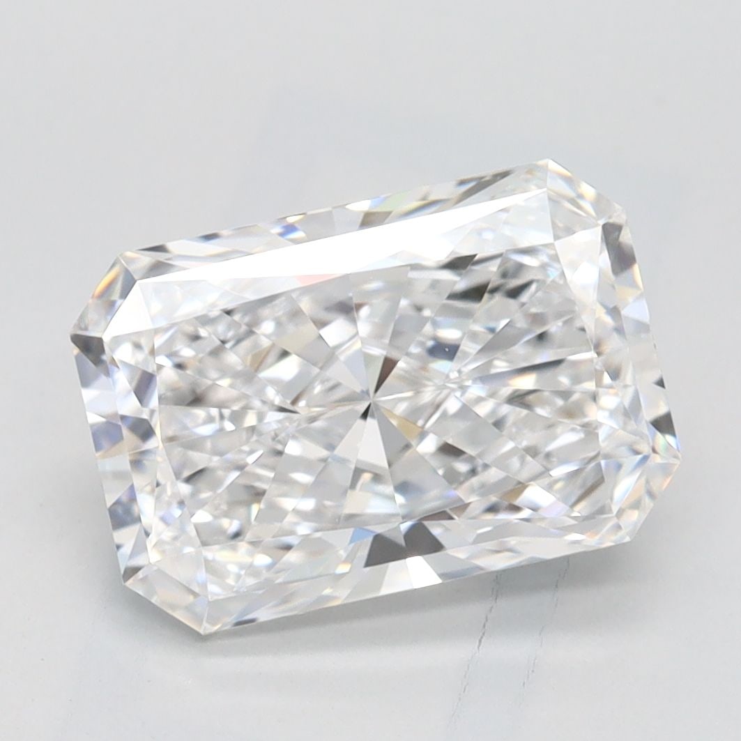 Loose Lab Diamond - IGI Radiant 2.35ct D IF: Loose Lab Diamond - IGI Radiant 2.35ct D IF This listing features Loose Lab Diamond - IGI Radiant 2.35ct D IF. Item specifics are provided below. Item Specifics: Source: This Is A Real Diamond Grown
