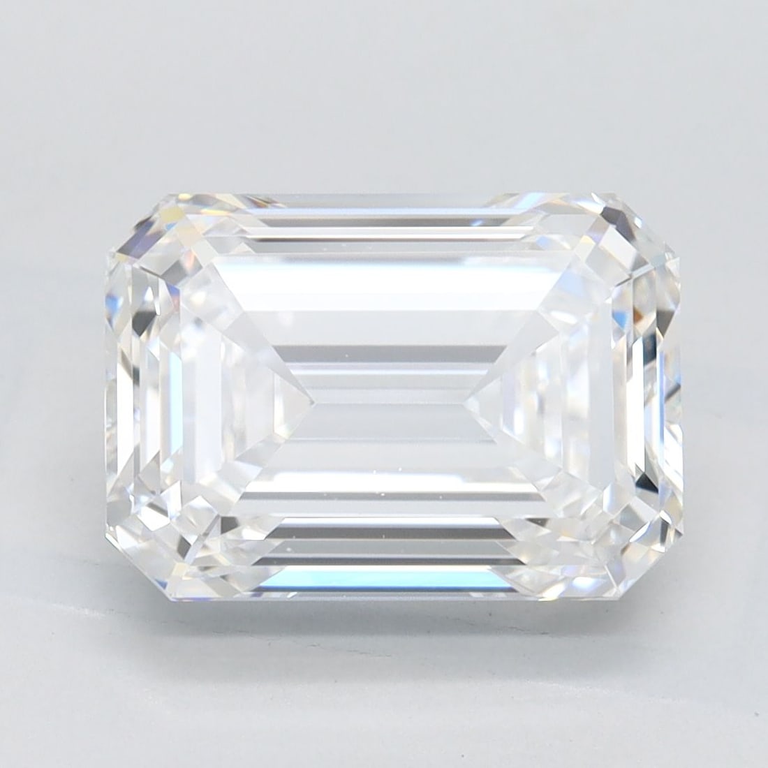 Loose Lab Diamond - IGI Emerald 3.25ct D IF: Loose Lab Diamond - IGI Emerald 3.25ct D IF This listing features Loose Lab Diamond - IGI Emerald 3.25ct D IF. Item specifics are provided below. Item Specifics: Source: This Is A Real Diamond Grown