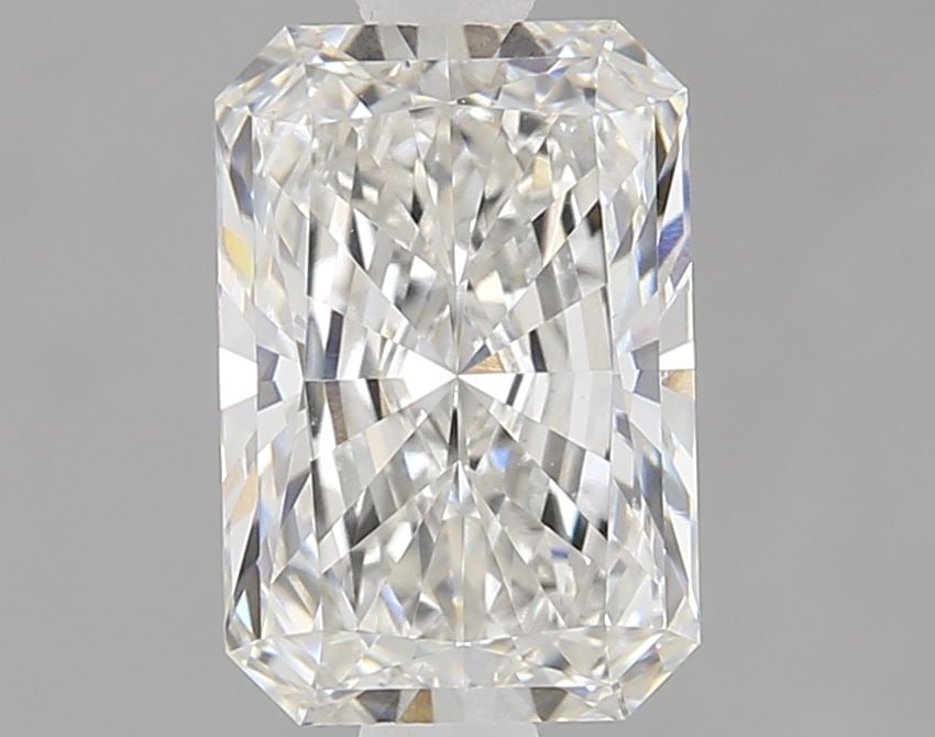 Loose Lab Diamond - IGI Radiant 1.31ct E VVS2: Loose Lab Diamond - IGI Radiant 1.31ct E VVS2 This listing features Loose Lab Diamond - IGI Radiant 1.31ct E VVS2. Item specifics are provided below. Item Specifics: Source: This Is A Real Diamond