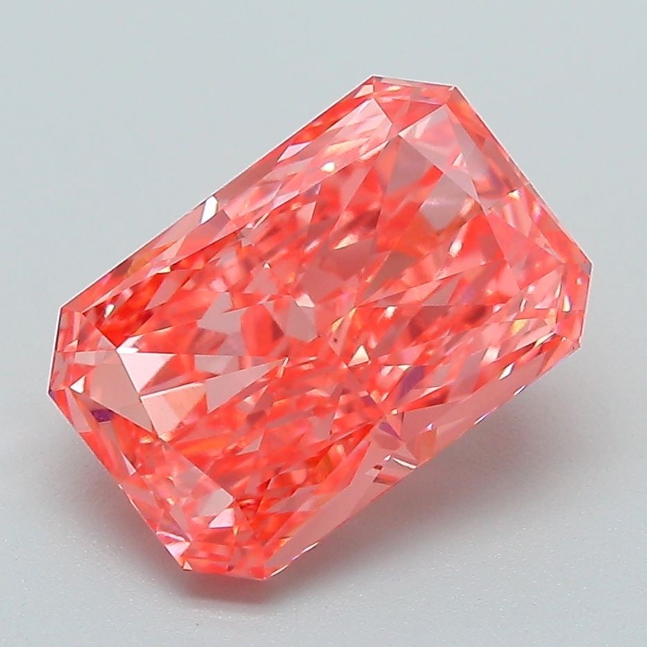 Loose Lab Diamond - IGI Radiant 3.13ct Fancy Vivid Pink VVS2: Loose Lab Diamond - IGI Radiant 3.13ct Fancy Vivid Pink VVS2 This listing features Loose Lab Diamond - IGI Radiant 3.13ct Fancy Vivid Pink VVS2. Item specifics are provided below. Item Specifics: