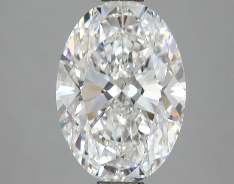 Loose Lab Diamond - IGI Oval 2.09ct E VVS2: Loose Lab Diamond - IGI Oval 2.09ct E VVS2 This listing features Loose Lab Diamond - IGI Oval 2.09ct E VVS2. Item specifics are provided below. Item Specifics: Source: This Is A Real Diamond Grown In