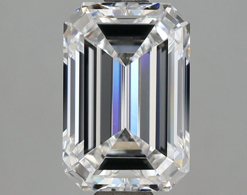 Loose Lab Diamond - IGI Emerald 2.12ct D VVS2: Loose Lab Diamond - IGI Emerald 2.12ct D VVS2 This listing features Loose Lab Diamond - IGI Emerald 2.12ct D VVS2. Item specifics are provided below. Item Specifics: Source: This Is A Real Diamond Gro