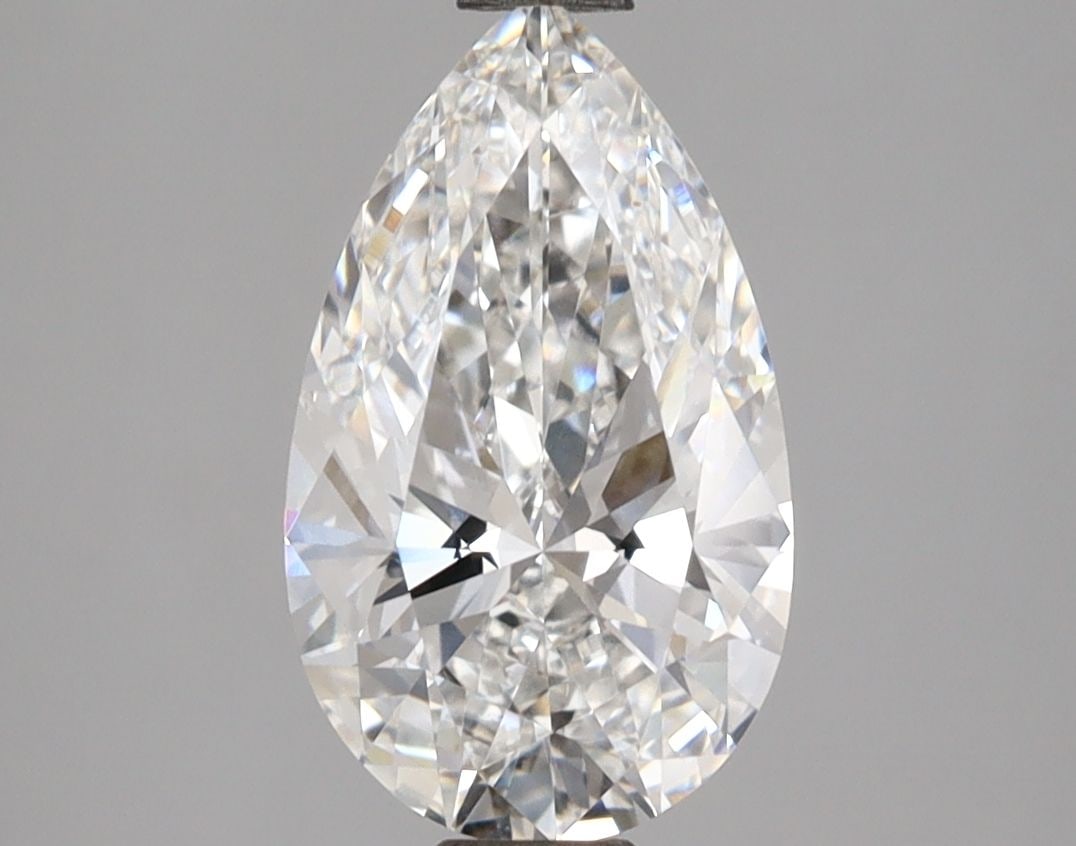 Loose Lab Diamond - IGI Pear 2.05ct E VVS1: Loose Lab Diamond - IGI Pear 2.05ct E VVS1 This listing features Loose Lab Diamond - IGI Pear 2.05ct E VVS1. Item specifics are provided below. Item Specifics: Source: This Is A Real Diamond Grown