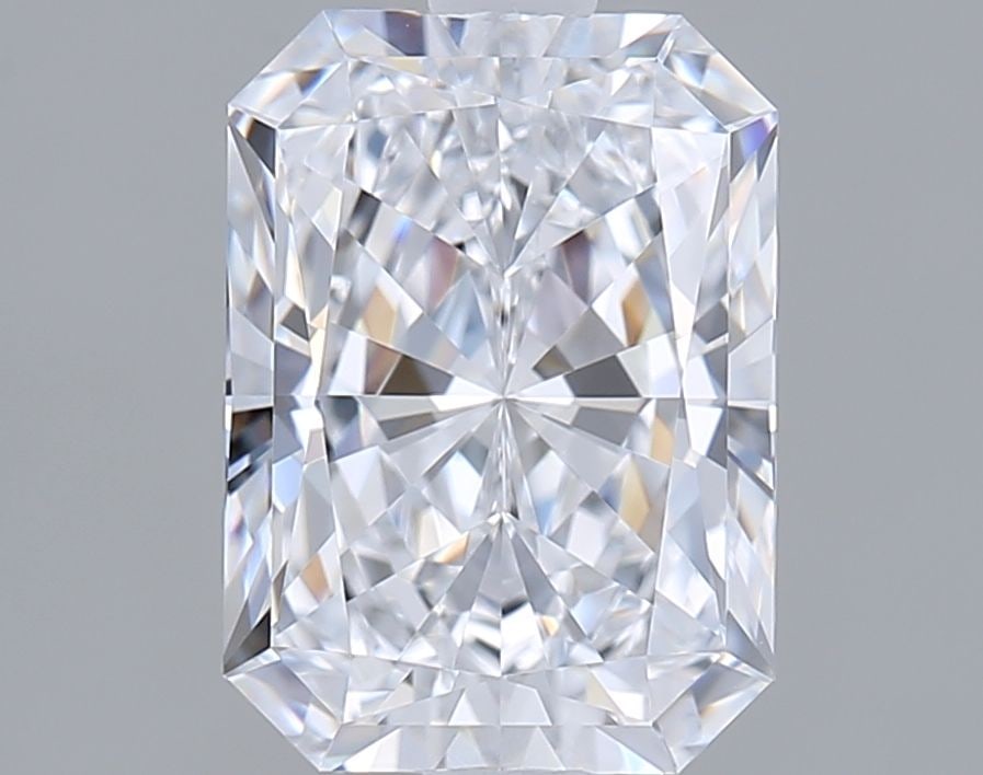 Loose Lab Diamond - IGI Radiant 1.93ct E VVS1: Loose Lab Diamond - IGI Radiant 1.93ct E VVS1 This listing features Loose Lab Diamond - IGI Radiant 1.93ct E VVS1. Item specifics are provided below. Item Specifics: Source: This Is A Real Diamond