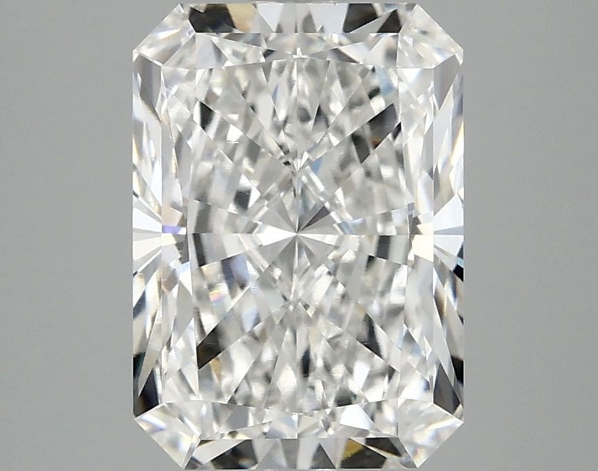 Loose Lab Diamond - IGI Radiant 2.99ct E VVS2: Loose Lab Diamond - IGI Radiant 2.99ct E VVS2 This listing features Loose Lab Diamond - IGI Radiant 2.99ct E VVS2. Item specifics are provided below. Item Specifics: Source: This Is A Real Diamond