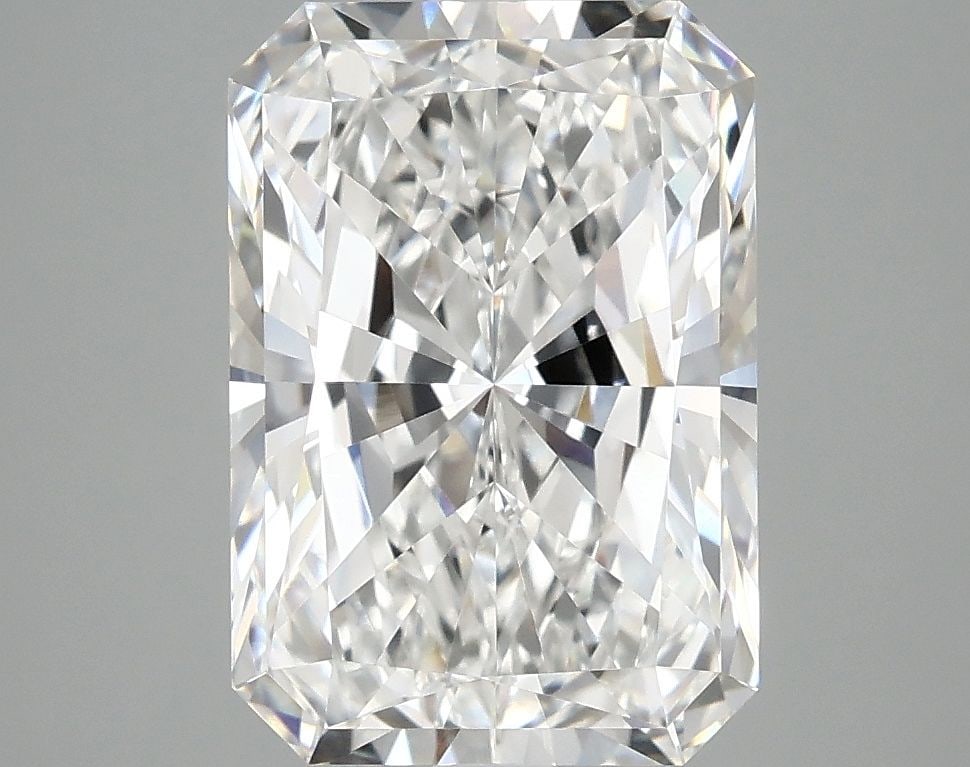 Loose Lab Diamond - IGI Radiant 4.03ct E VVS2: Loose Lab Diamond - IGI Radiant 4.03ct E VVS2 This listing features Loose Lab Diamond - IGI Radiant 4.03ct E VVS2. Item specifics are provided below. Item Specifics: Source: This Is A Real Diamond