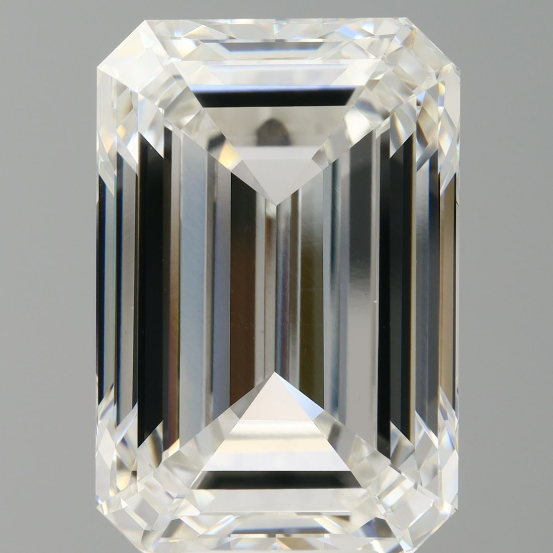 Loose Lab Diamond - IGI Emerald 10.55ct G VVS2: Loose Lab Diamond - IGI Emerald 10.55ct G VVS2 This listing features Loose Lab Diamond - IGI Emerald 10.55ct G VVS2. Item specifics are provided below. Item Specifics: Source: This Is A Real Diamond