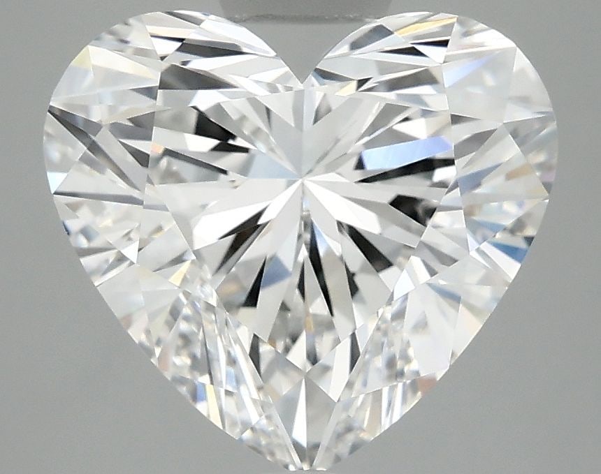 Loose Lab Diamond - IGI Heart 4.09ct E VVS2: Loose Lab Diamond - IGI Heart 4.09ct E VVS2 This listing features Loose Lab Diamond - IGI Heart 4.09ct E VVS2. Item specifics are provided below. Item Specifics: Source: This Is A Real Diamond Grown