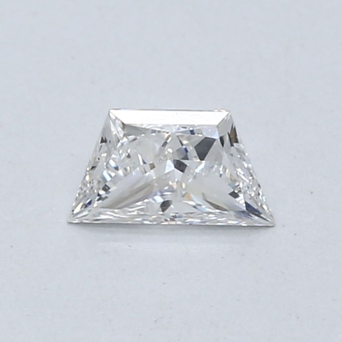 Loose Lab Diamond - Trapezoid 0.42ct E VVS2: Loose Lab Diamond - Trapezoid 0.42ct E VVS2 This listing features Loose Lab Diamond - Trapezoid 0.42ct E VVS2. Item specifics are provided below. Item Specifics: Source: This Is A Real Diamond Grown