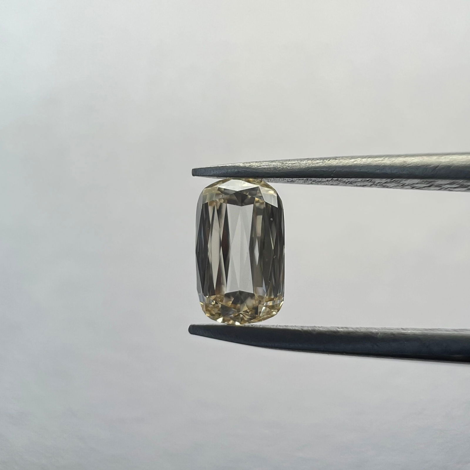 Loose Lab Diamond - Other 0.25ct Brown VVS2: Loose Lab Diamond - Other 0.25ct Brown VVS2 This listing features Loose Lab Diamond - Other 0.25ct Brown VVS2. Item specifics are provided below. Item Specifics: Source: This Is A Real Diamond Grown