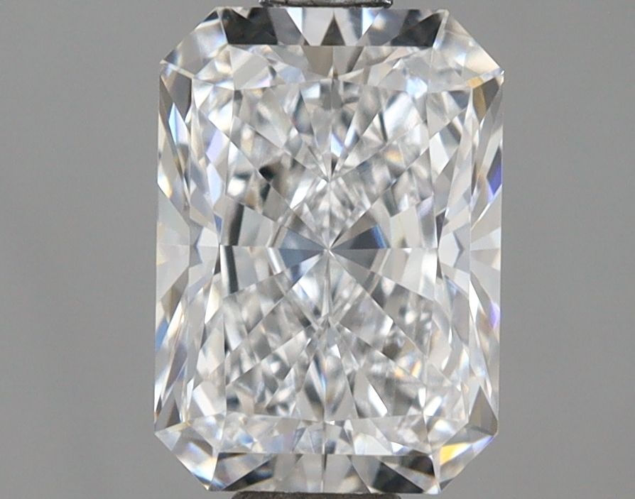 Loose Lab Diamond - IGI Radiant 1.54ct D VVS2: Loose Lab Diamond - IGI Radiant 1.54ct D VVS2 This listing features Loose Lab Diamond - IGI Radiant 1.54ct D VVS2. Item specifics are provided below. Item Specifics: Source: This Is A Real Diamond