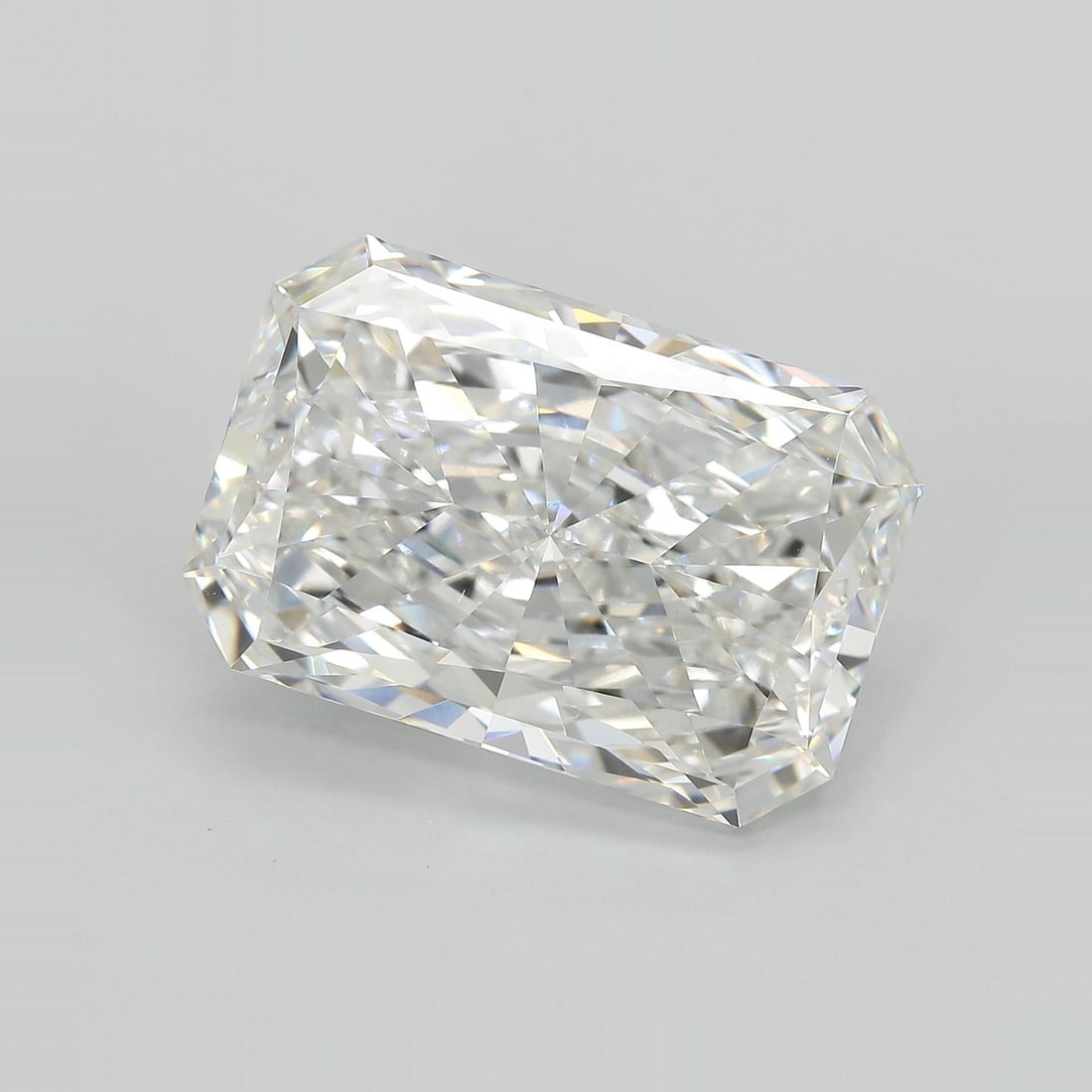 Loose Lab Diamond - IGI Radiant 14.65ct F VVS2: Loose Lab Diamond - IGI Radiant 14.65ct F VVS2 This listing features Loose Lab Diamond - IGI Radiant 14.65ct F VVS2. Item specifics are provided below. Item Specifics: Source: This Is A Real Diamond