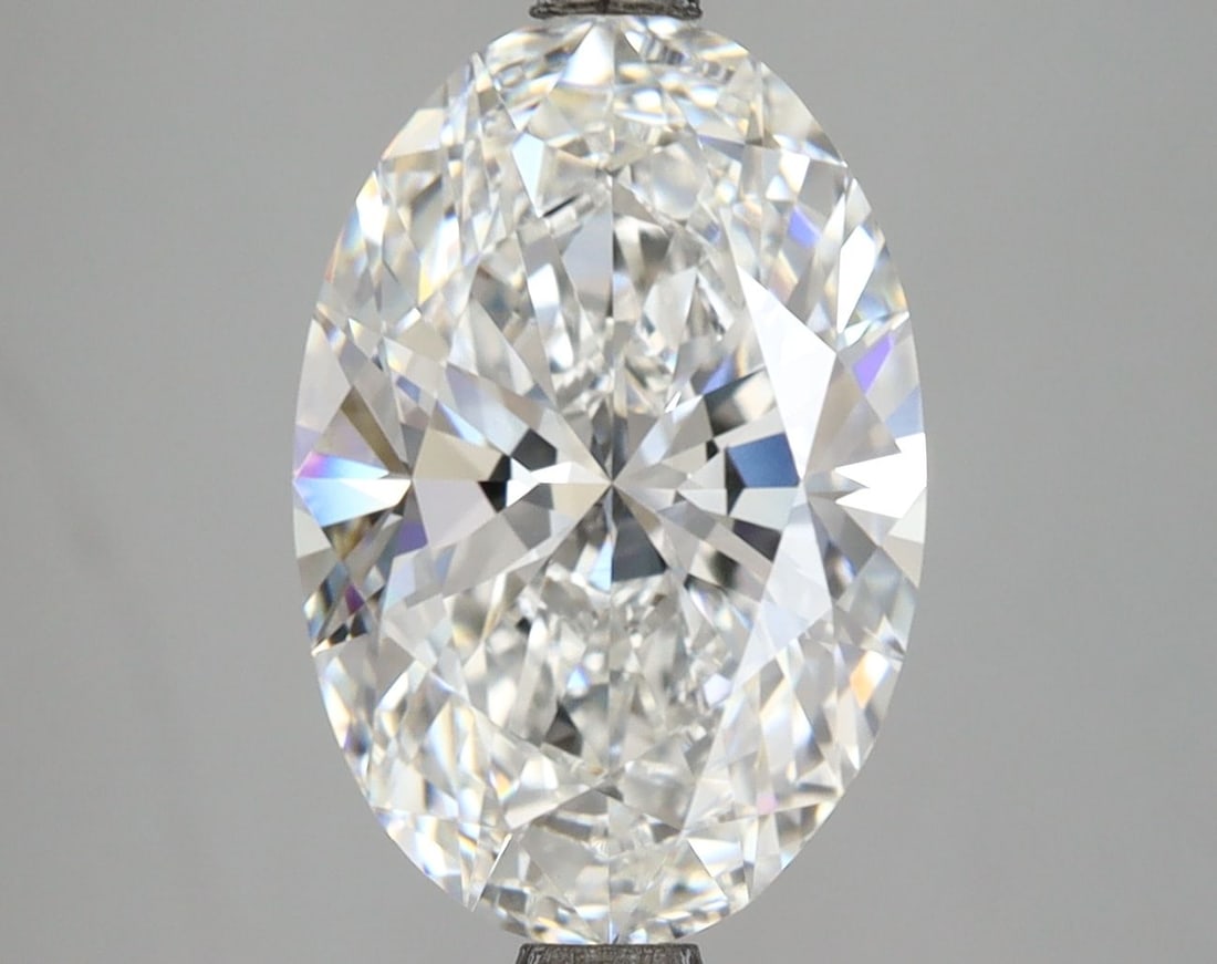 Loose Lab Diamond - IGI Oval 4.53ct E VVS2: Loose Lab Diamond - IGI Oval 4.53ct E VVS2 This listing features Loose Lab Diamond - IGI Oval 4.53ct E VVS2. Item specifics are provided below. Item Specifics: Source: This Is A Real Diamond Grown