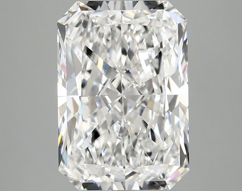Loose Lab Diamond - IGI Radiant 3.82ct E VVS2 (1 of 1)