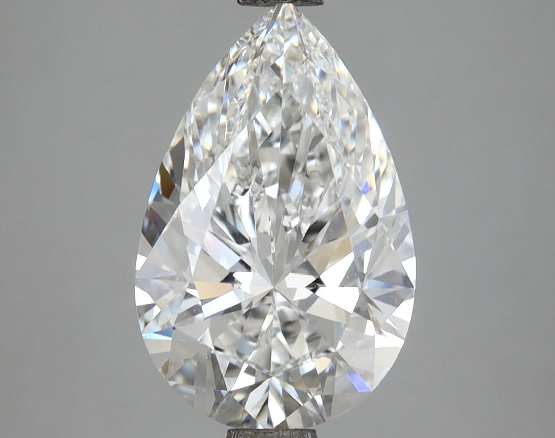 Loose Lab Diamond - IGI Pear 3.07ct E VVS2: Loose Lab Diamond - IGI Pear 3.07ct E VVS2 This listing features Loose Lab Diamond - IGI Pear 3.07ct E VVS2. Item specifics are provided below. Item Specifics: Source: This Is A Real Diamond Grown