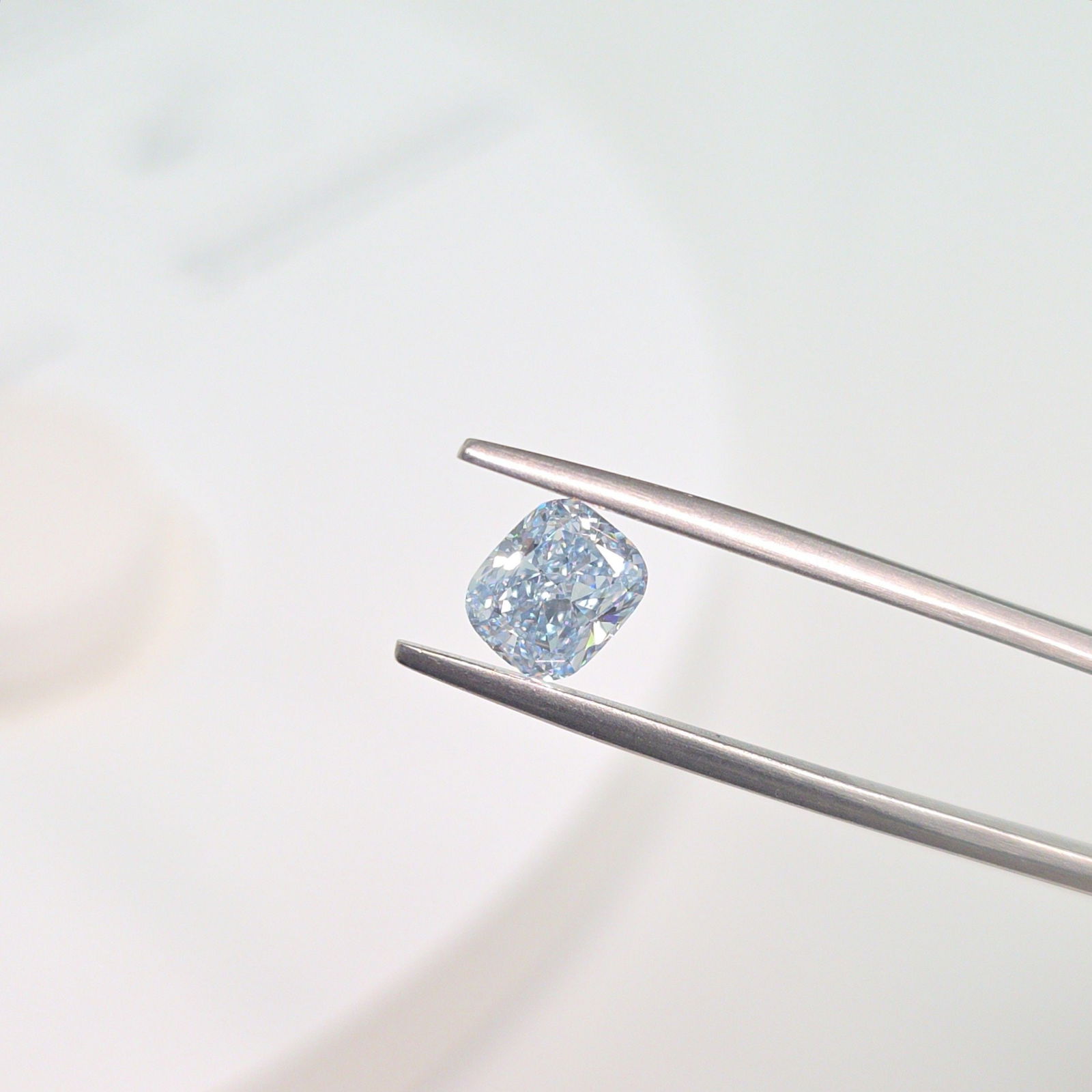 Loose Lab Diamond - IGI Cushion Modified 1.13ct Fancy Light Blue VVS2: Loose Lab Diamond - IGI Cushion Modified 1.13ct Fancy Light Blue VVS2 This listing features Loose Lab Diamond - IGI Cushion Modified 1.13ct Fancy Light Blue VVS2. Item specifics are provided below. 