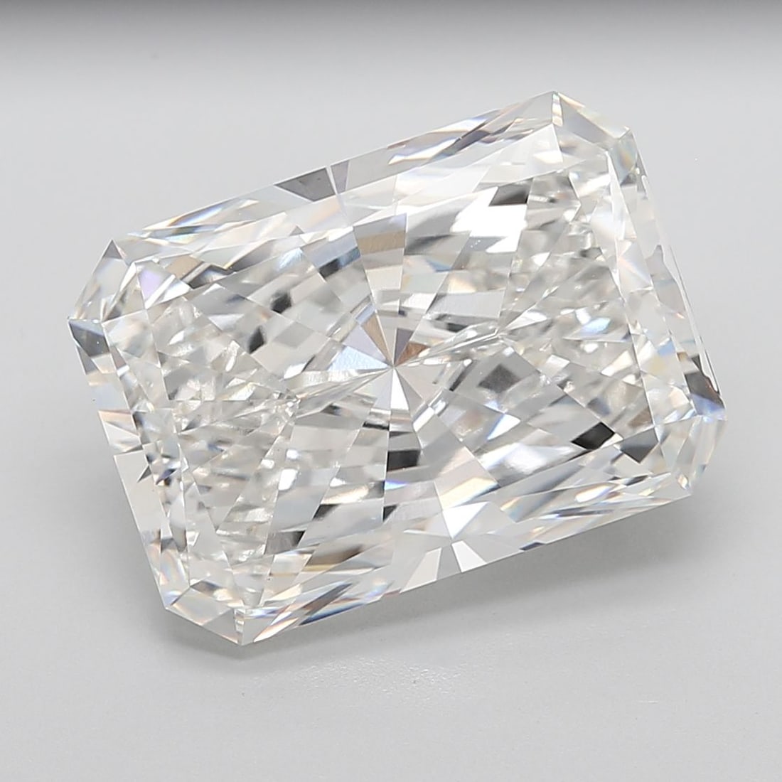 Loose Lab Diamond - IGI Radiant 20.05ct F VVS2 (1 of 1)