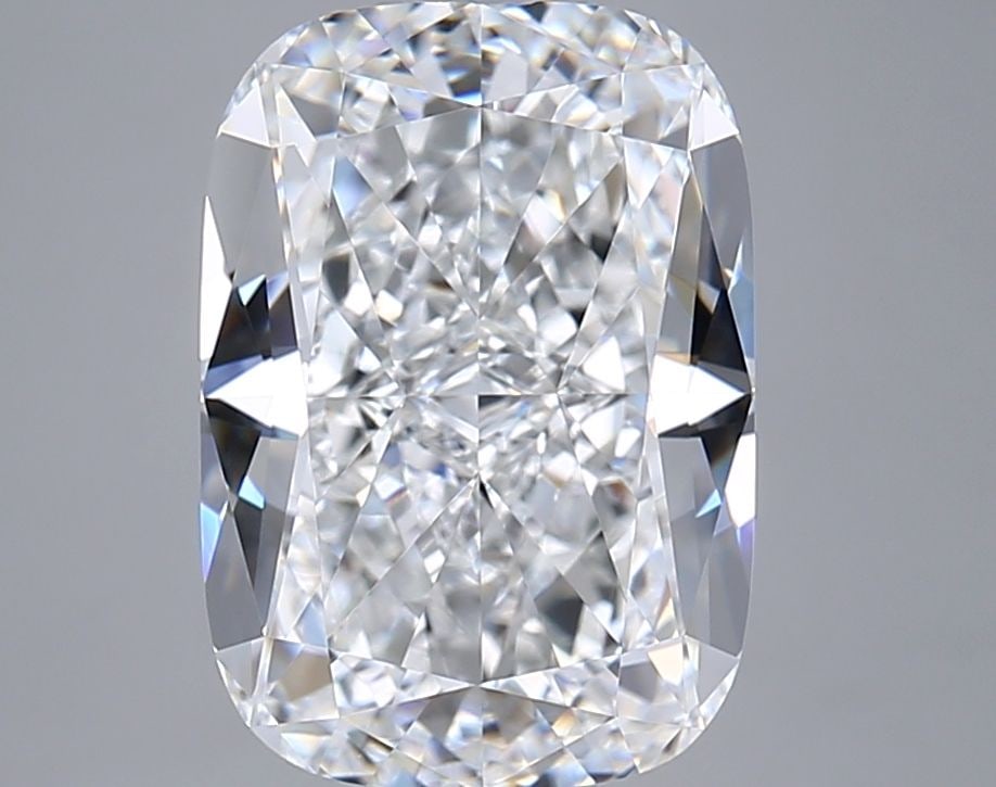 Loose Lab Diamond - IGI Cushion Modified 5.04ct E VVS1 (1 of 1)