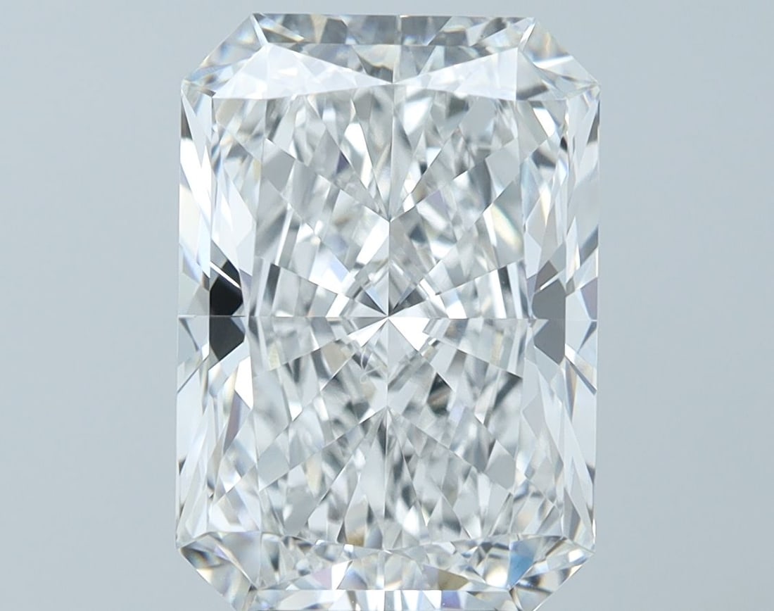 Loose Lab Diamond - IGI Radiant 5.24ct F VVS2: Loose Lab Diamond - IGI Radiant 5.24ct F VVS2 This listing features Loose Lab Diamond - IGI Radiant 5.24ct F VVS2. Item specifics are provided below. Item Specifics: Source: This Is A Real Diamond Gro