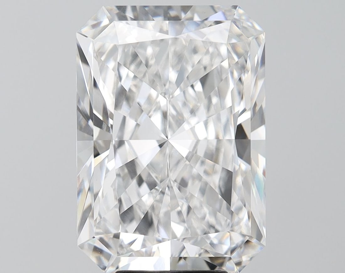 Loose Lab Diamond - IGI Radiant 7.76ct E VVS2: Loose Lab Diamond - IGI Radiant 7.76ct E VVS2 This listing features Loose Lab Diamond - IGI Radiant 7.76ct E VVS2. Item specifics are provided below. Item Specifics: Source: This Is A Real Diamond Gro