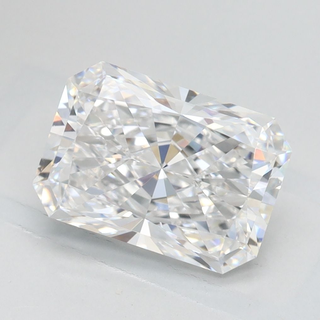 Loose Lab Diamond - IGI Radiant 2.07ct D IF: Loose Lab Diamond - IGI Radiant 2.07ct D IF This listing features Loose Lab Diamond - IGI Radiant 2.07ct D IF. Item specifics are provided below. Item Specifics: Source: This Is A Real Diamond Grown