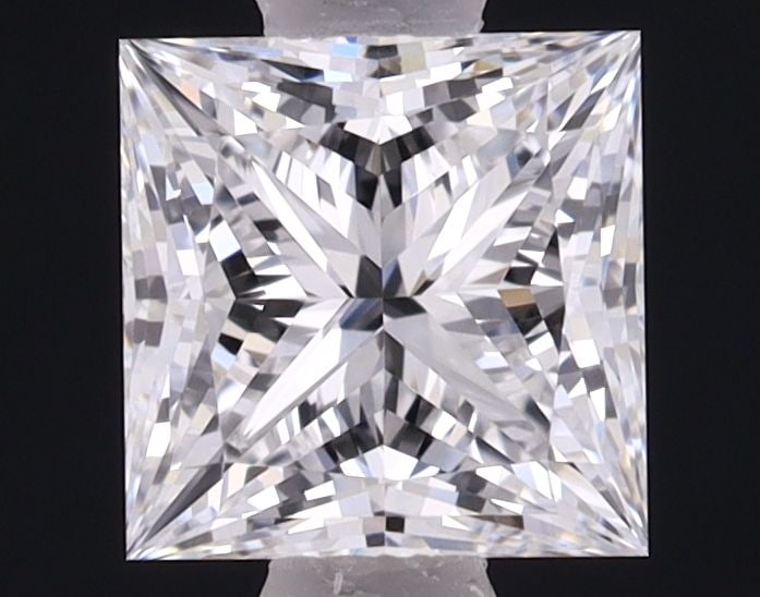 Loose Lab Diamond - IGI Princess 1.02ct D VVS1: Loose Lab Diamond - IGI Princess 1.02ct D VVS1 This listing features Loose Lab Diamond - IGI Princess 1.02ct D VVS1. Item specifics are provided below. Item Specifics: Source: This Is A Real Diamond