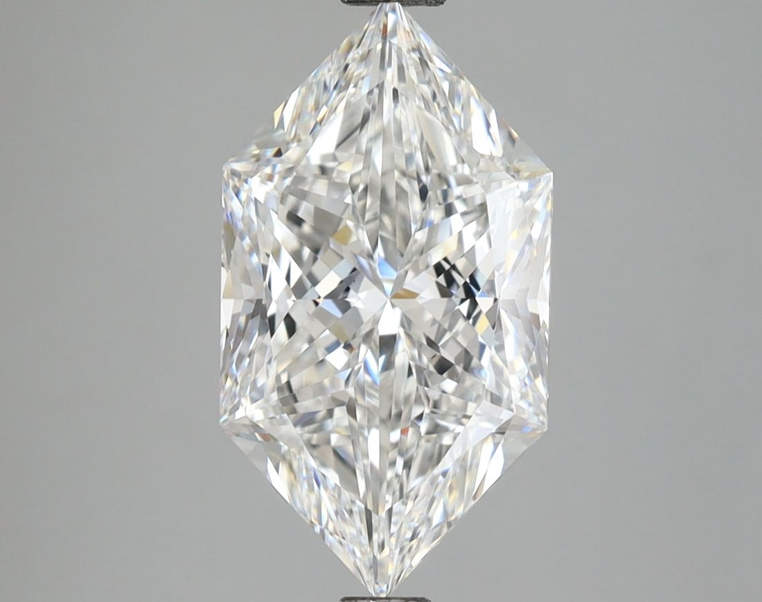 Loose Lab Diamond - IGI Hexagonal 3.64ct E VVS2: Loose Lab Diamond - IGI Hexagonal 3.64ct E VVS2 This listing features Loose Lab Diamond - IGI Hexagonal 3.64ct E VVS2. Item specifics are provided below. Item Specifics: Source: This Is A Real Diamond