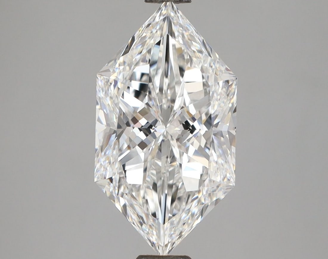 Loose Lab Diamond - IGI Hexagonal 2.92ct E VVS2: Loose Lab Diamond - IGI Hexagonal 2.92ct E VVS2 This listing features Loose Lab Diamond - IGI Hexagonal 2.92ct E VVS2. Item specifics are provided below. Item Specifics: Source: This Is A Real Diamond