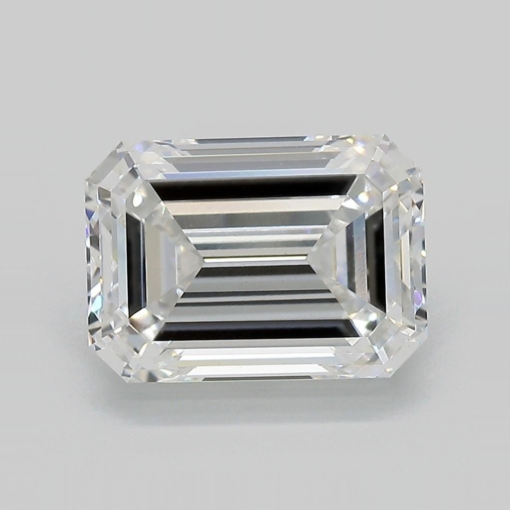 Loose Lab Diamond - IGI Emerald 4.67ct F VVS2: Loose Lab Diamond - IGI Emerald 4.67ct F VVS2 This listing features Loose Lab Diamond - IGI Emerald 4.67ct F VVS2. Item specifics are provided below. Item Specifics: Source: This Is A Real Diamond