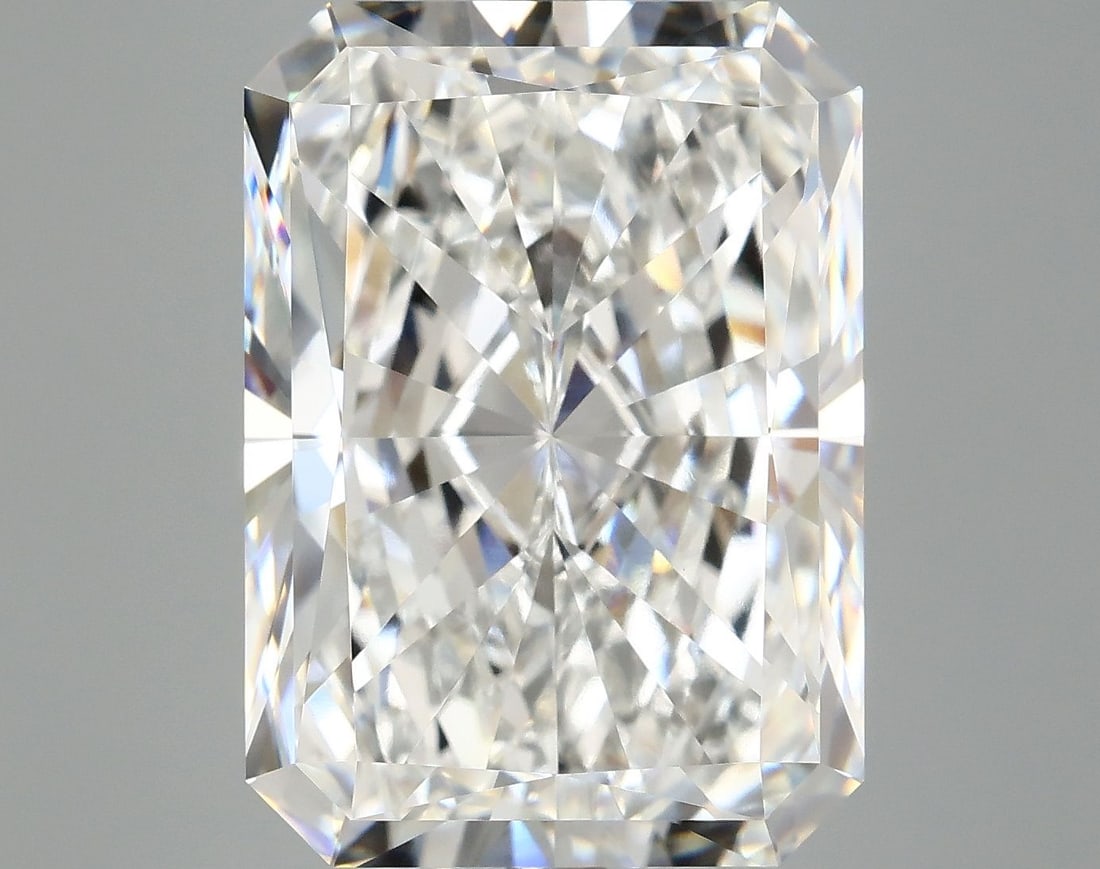 Loose Lab Diamond - IGI Radiant 12.36ct E VVS2 (1 of 1)