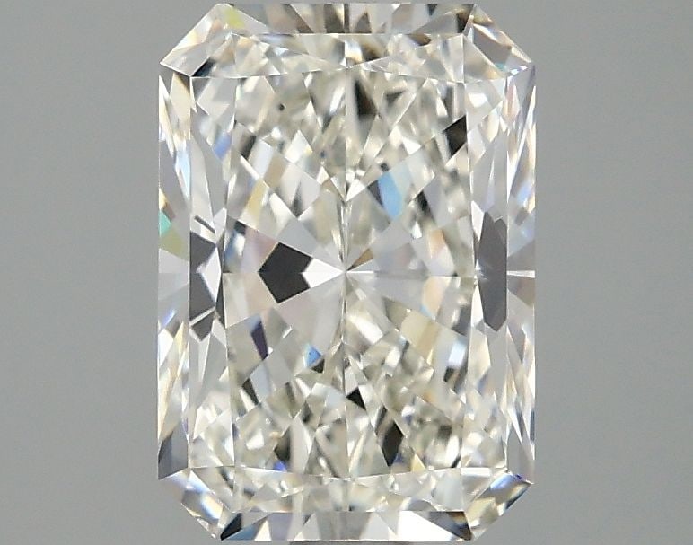 Loose Lab Diamond - IGI Radiant 2.02ct H VVS2: Loose Lab Diamond - IGI Radiant 2.02ct H VVS2 This listing features Loose Lab Diamond - IGI Radiant 2.02ct H VVS2. Item specifics are provided below. Item Specifics: Source: This Is A Real Diamond Gro