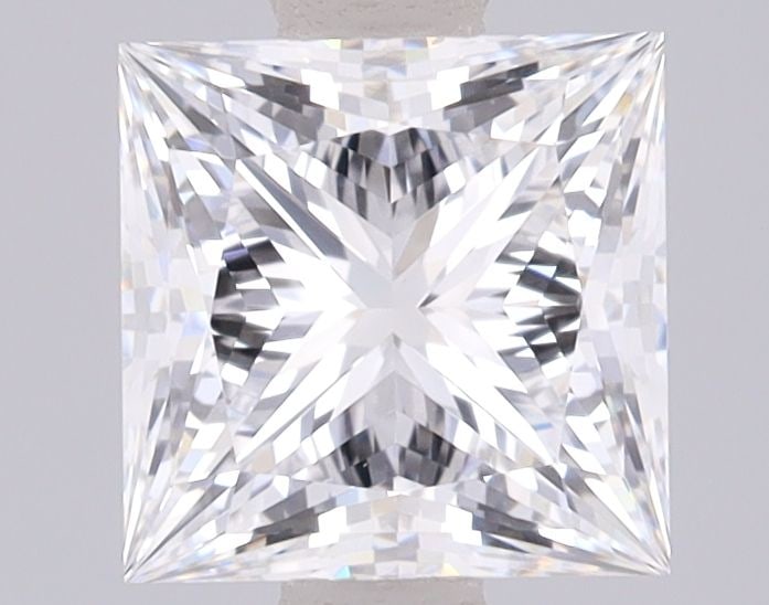 Loose Lab Diamond - IGI Princess 1.52ct D VVS2: Loose Lab Diamond - IGI Princess 1.52ct D VVS2 This listing features Loose Lab Diamond - IGI Princess 1.52ct D VVS2. Item specifics are provided below. Item Specifics: Source: This Is A Real Diamond G