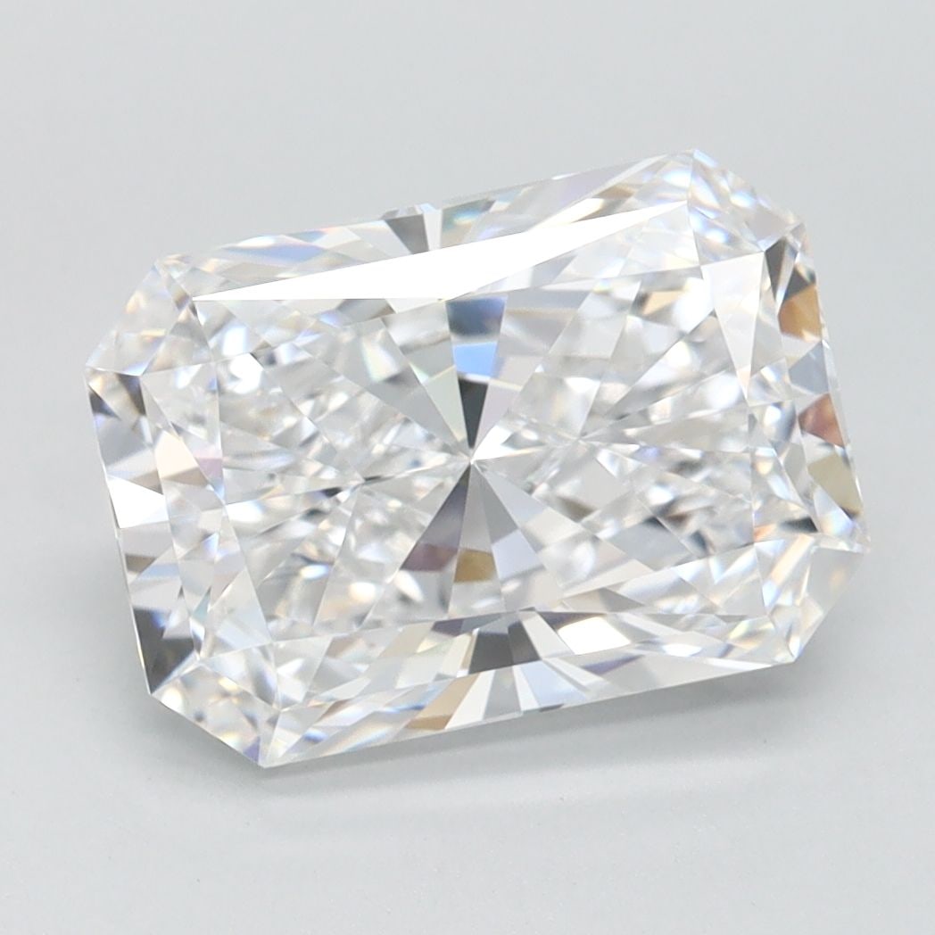 Loose Lab Diamond - IGI Radiant 2.55ct D IF (1 of 1)