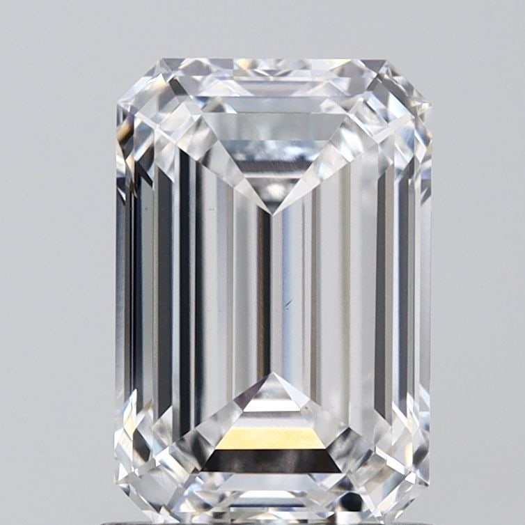 Loose Lab Diamond - IGI Emerald 1.58ct E VVS2: Loose Lab Diamond - IGI Emerald 1.58ct E VVS2 This listing features Loose Lab Diamond - IGI Emerald 1.58ct E VVS2. Item specifics are provided below. Item Specifics: Source: This Is A Real Diamond Gro