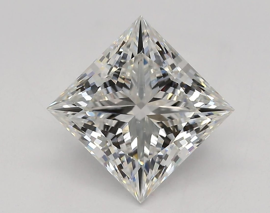 Loose Lab Diamond - IGI Princess 3.07ct F VVS2: Loose Lab Diamond - IGI Princess 3.07ct F VVS2 This listing features Loose Lab Diamond - IGI Princess 3.07ct F VVS2. Item specifics are provided below. Item Specifics: Source: This Is A Real Diamond