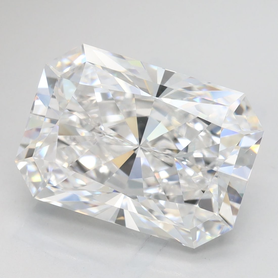 Loose Lab Diamond - GIA Radiant 5.9ct D FL: Loose Lab Diamond - GIA Radiant 5.9ct D FL This listing features Loose Lab Diamond - GIA Radiant 5.9ct D FL. Item specifics are provided below. Item Specifics: Source: This Is A Real Diamond Grown In