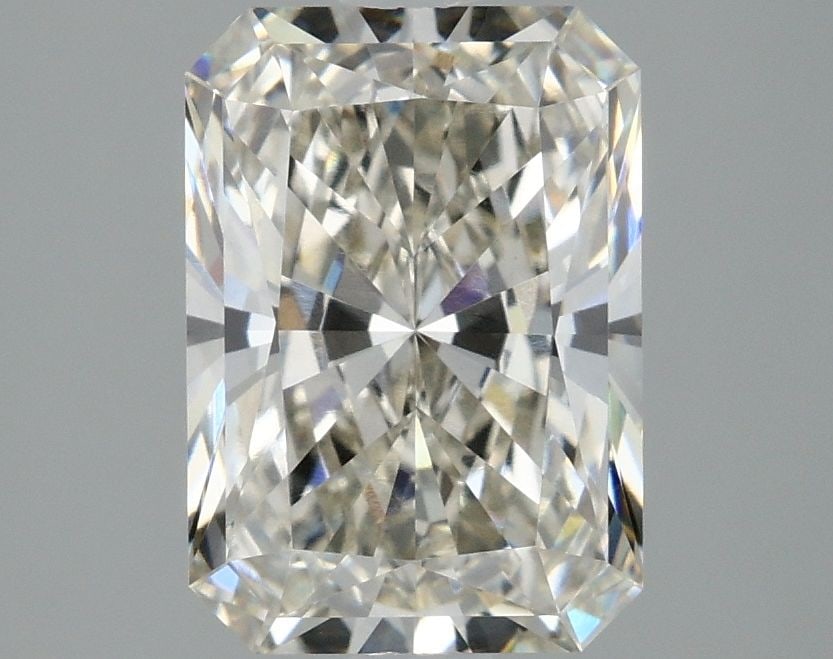 Loose Lab Diamond - IGI Radiant 2.58ct H VVS2: Loose Lab Diamond - IGI Radiant 2.58ct H VVS2 This listing features Loose Lab Diamond - IGI Radiant 2.58ct H VVS2. Item specifics are provided below. Item Specifics: Source: This Is A Real Diamond Gro