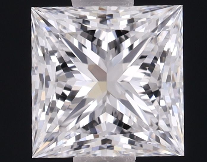 Loose Lab Diamond - IGI Princess 1.09ct D VVS1: Loose Lab Diamond - IGI Princess 1.09ct D VVS1 This listing features Loose Lab Diamond - IGI Princess 1.09ct D VVS1. Item specifics are provided below. Item Specifics: Source: This Is A Real Diamond G