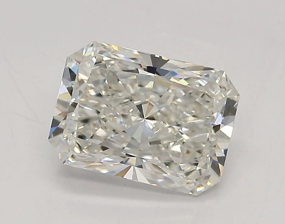 Loose Lab Diamond - IGI Radiant 1.59ct F VVS2: Loose Lab Diamond - IGI Radiant 1.59ct F VVS2 This listing features Loose Lab Diamond - IGI Radiant 1.59ct F VVS2. Item specifics are provided below. Item Specifics: Source: This Is A Real Diamond Gro