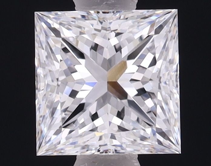 Loose Lab Diamond - IGI Princess 1.0ct D VVS2: Loose Lab Diamond - IGI Princess 1.0ct D VVS2 This listing features Loose Lab Diamond - IGI Princess 1.0ct D VVS2. Item specifics are provided below. Item Specifics: Source: This Is A Real Diamond Gro