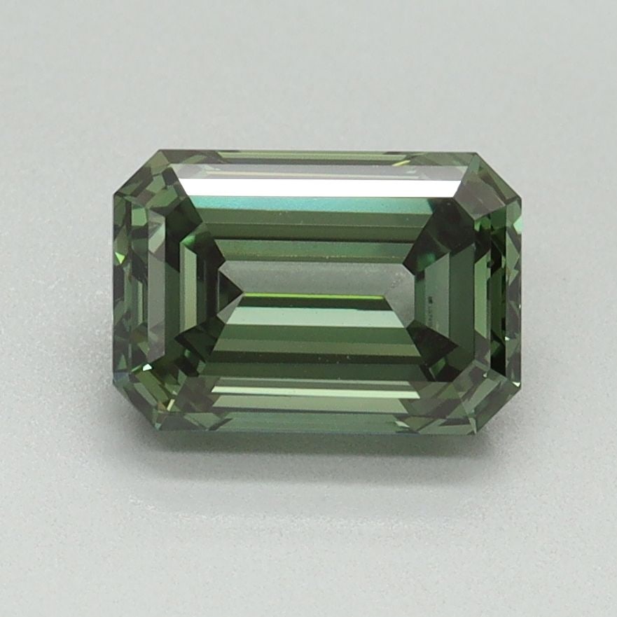 Loose Lab Diamond - IGI Emerald 1.56ct Fancy Vivid Green VVS2: Loose Lab Diamond - IGI Emerald 1.56ct Fancy Vivid Green VVS2 This listing features Loose Lab Diamond - IGI Emerald 1.56ct Fancy Vivid Green VVS2. Item specifics are provided below. Item Specifics: