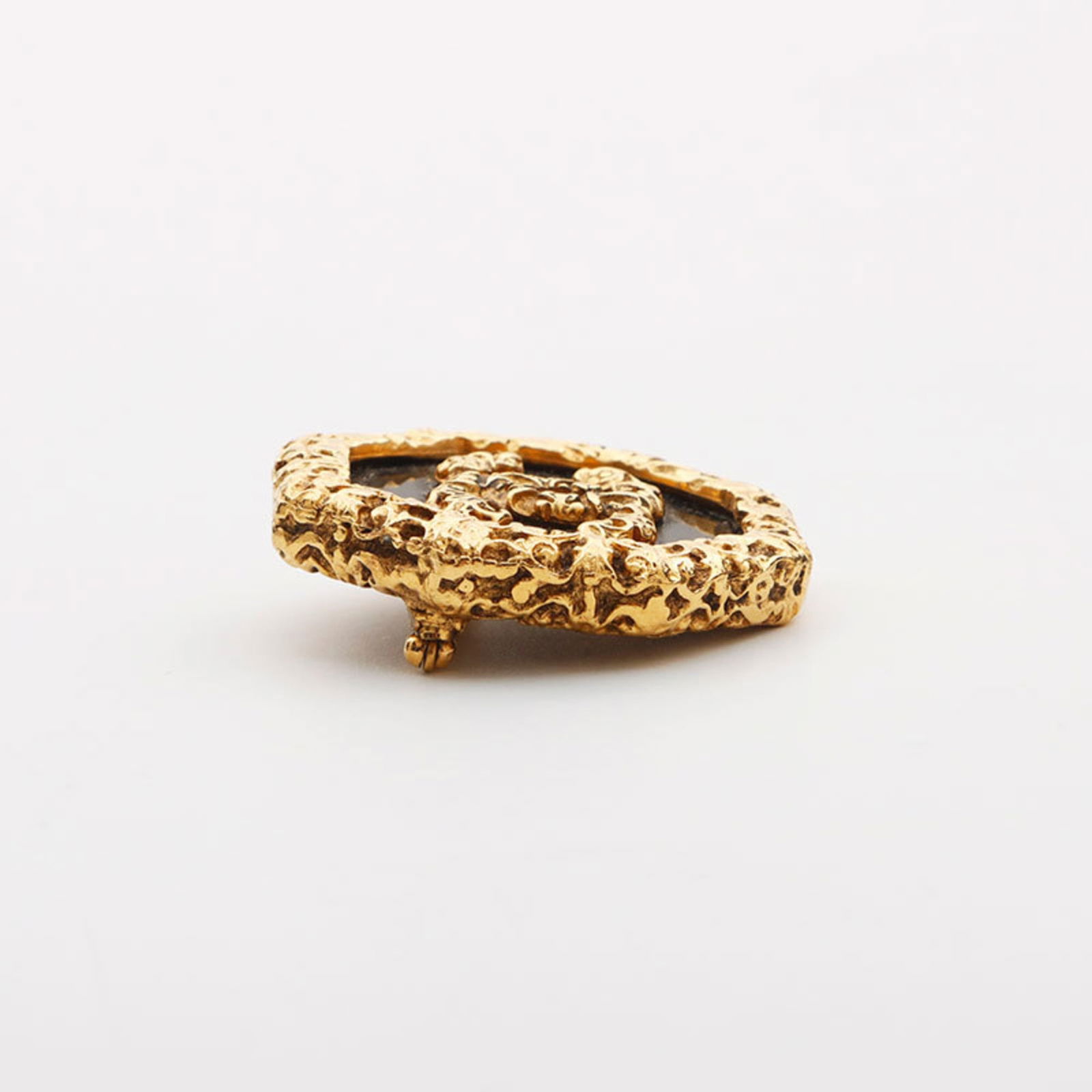 Brooch Chanel - 5