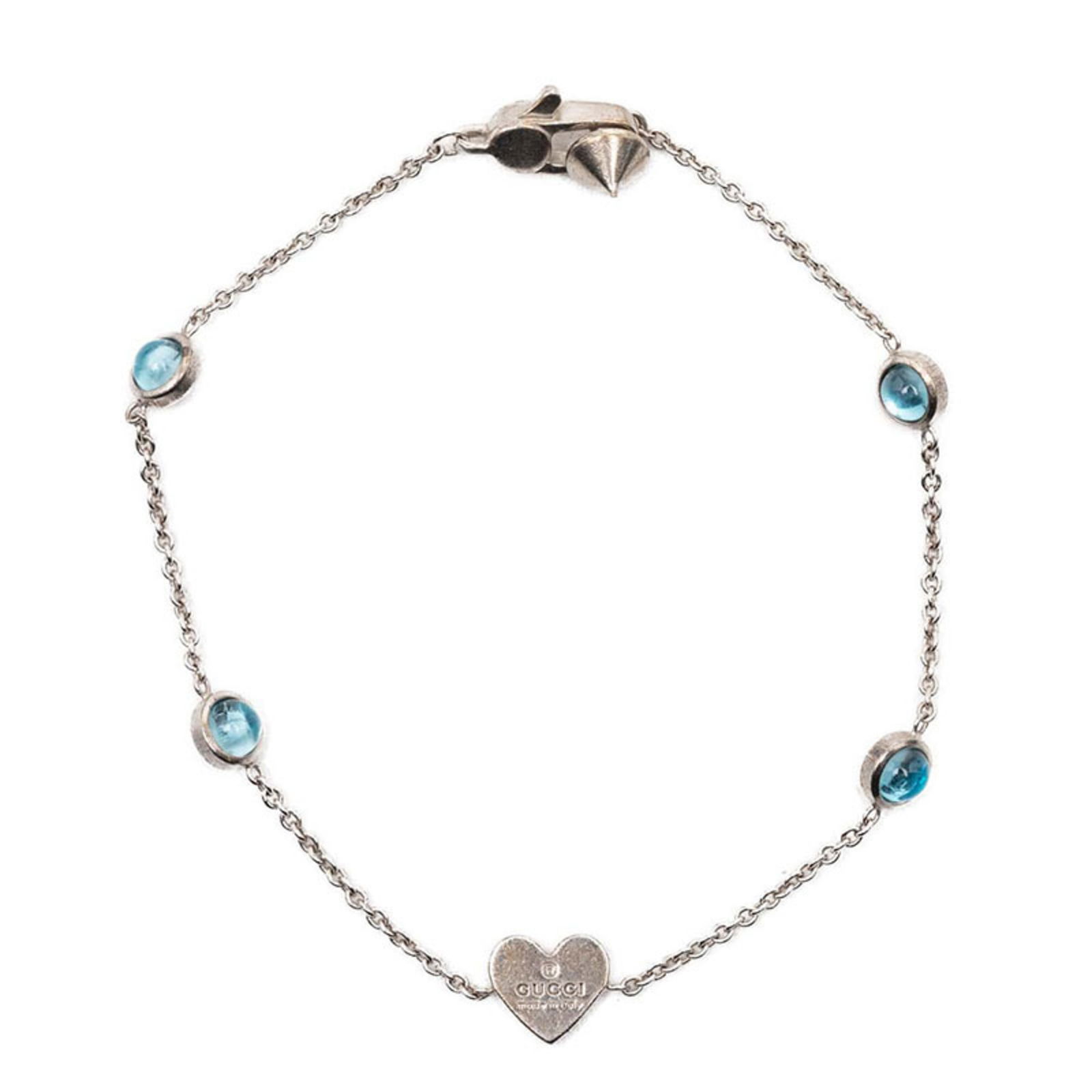925 Gucci Charm Bracelet Silver: 925 Gucci Charm Bracelet Silver This listing features 925 Gucci Charm Bracelet Silver. Item specifics are provided below. Item Specifics: Brand: Gucci Type: Charm Bracelet Gender: Women Material: Silv
