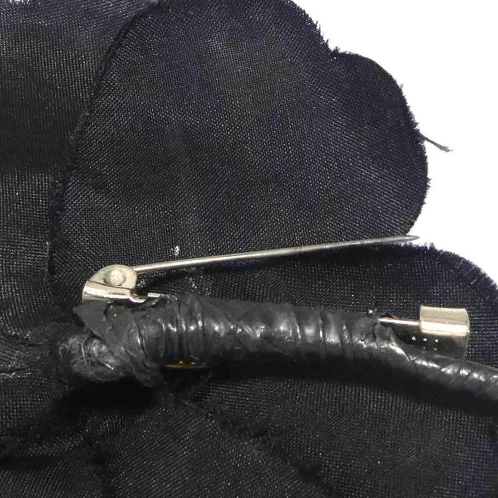 Textile Chanel Corsage - 6