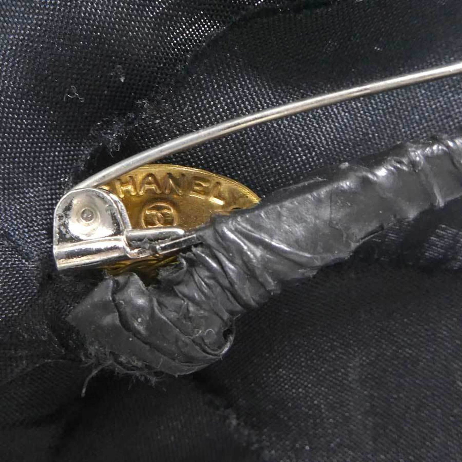 Textile Chanel Corsage - 8