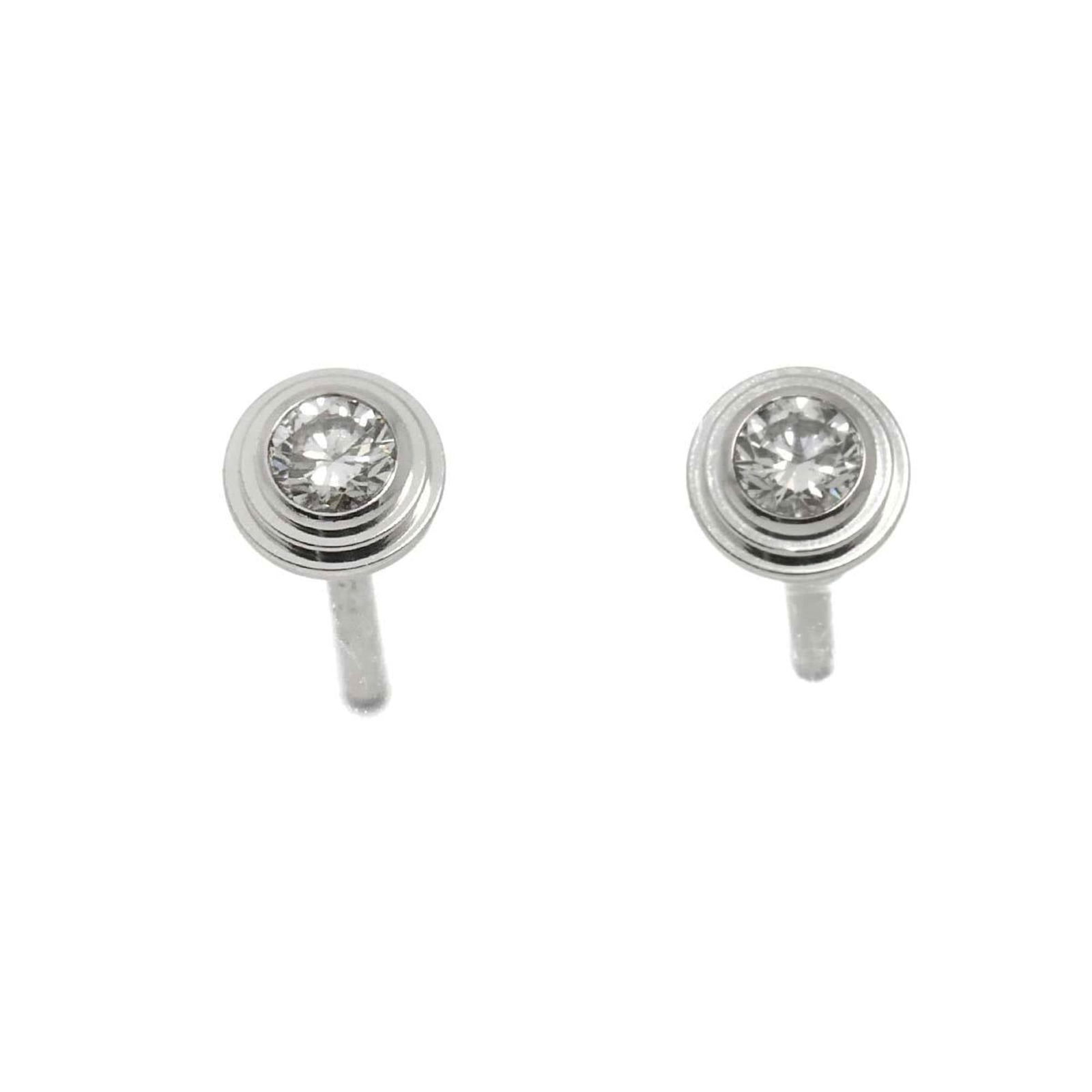 (18K) Cartier Stud Earrings White Gold: (18K) Cartier Stud Earrings White Gold This listing features (18K) Cartier Stud Earrings White Gold. Item specifics are provided below. Item Specifics: Brand: Cartier Type: Stud Earrings Gender: Women