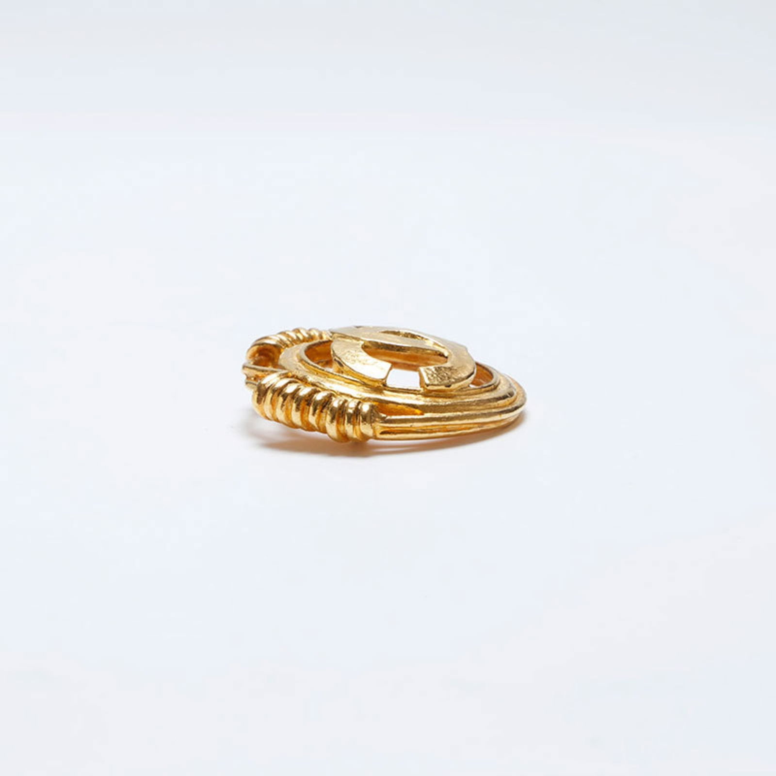 Brooch Chanel - 6