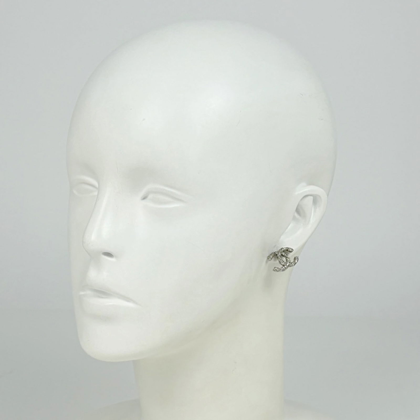 Earrings Chanel Stud - 6