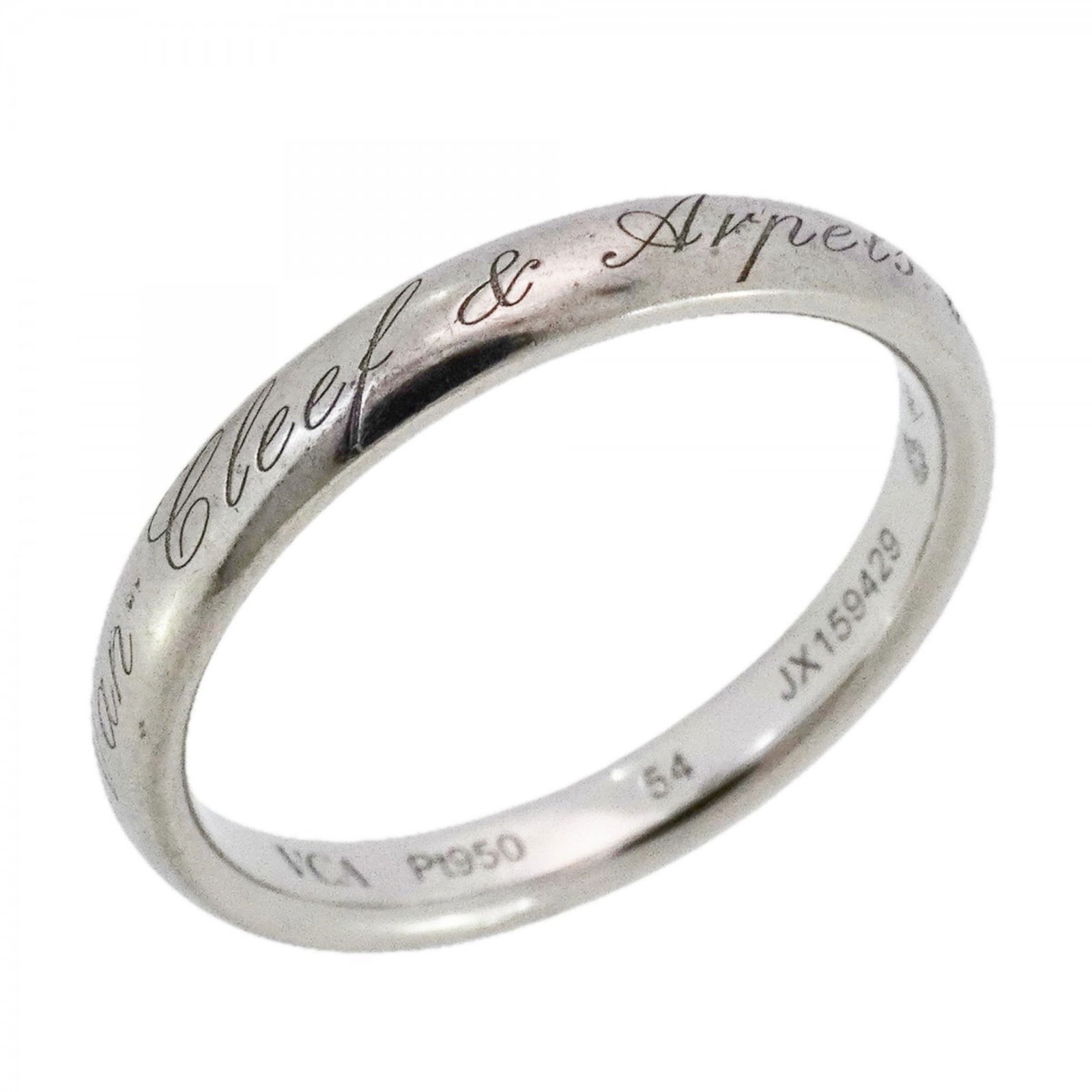 950 Van Cleef & Arpels Band Ring Platinum: 950 Van Cleef & Arpels Band Ring Platinum This listing features 950 Van Cleef & Arpels Band Ring Platinum. Item specifics are provided below. Item Specifics: Brand: Van Cleef & Arpels Type: Band