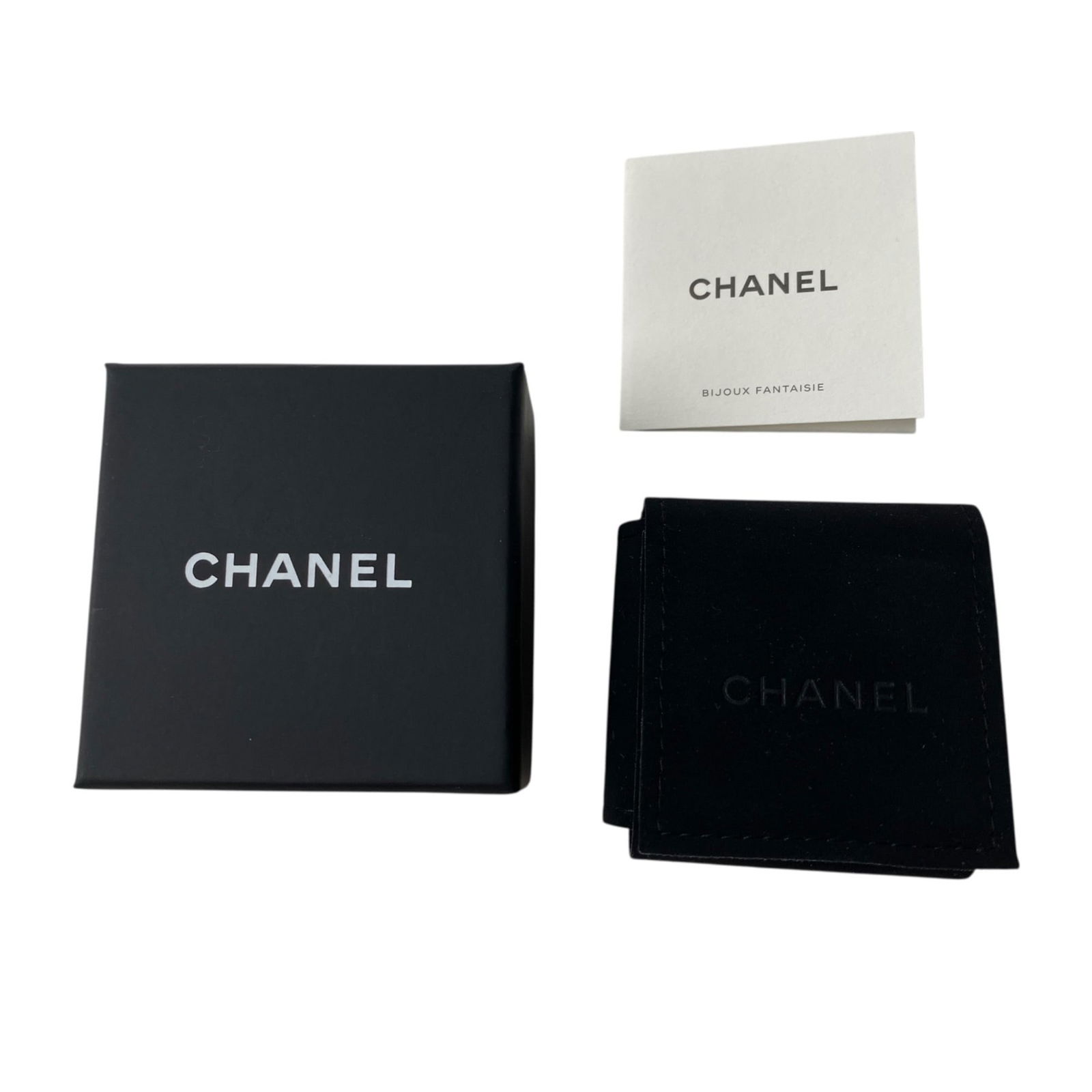 Earrings Chanel Stud - 8